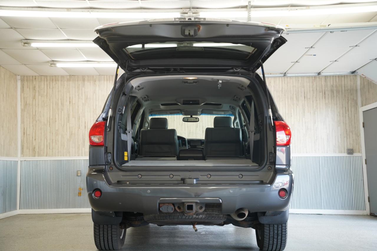 Toyota Sequoia  2016