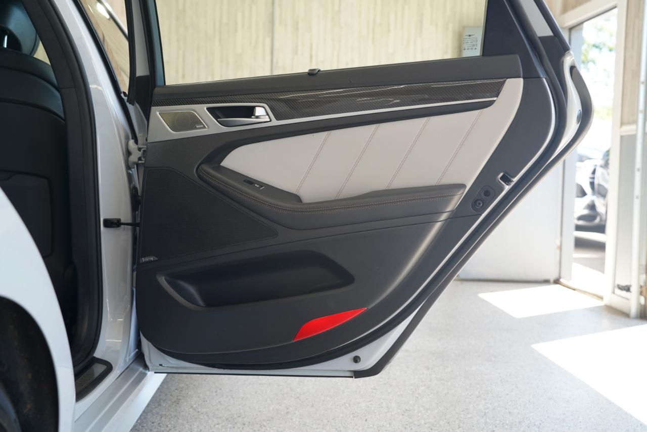 Genesis G80 3.3T Sport RWD 2018