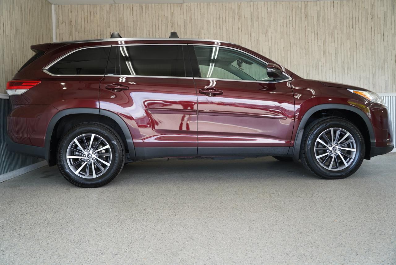 Toyota Highlander  2019