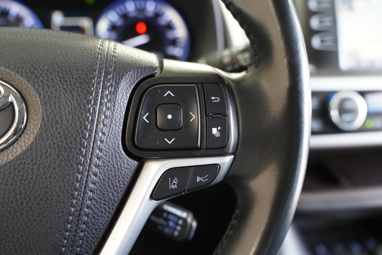 Toyota Highlander  2019