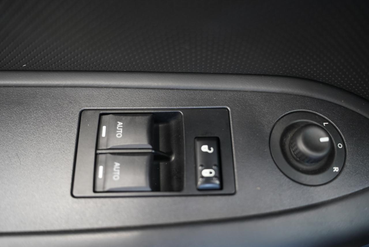 Dodge Challenger 2dr Cpe R/T 2010