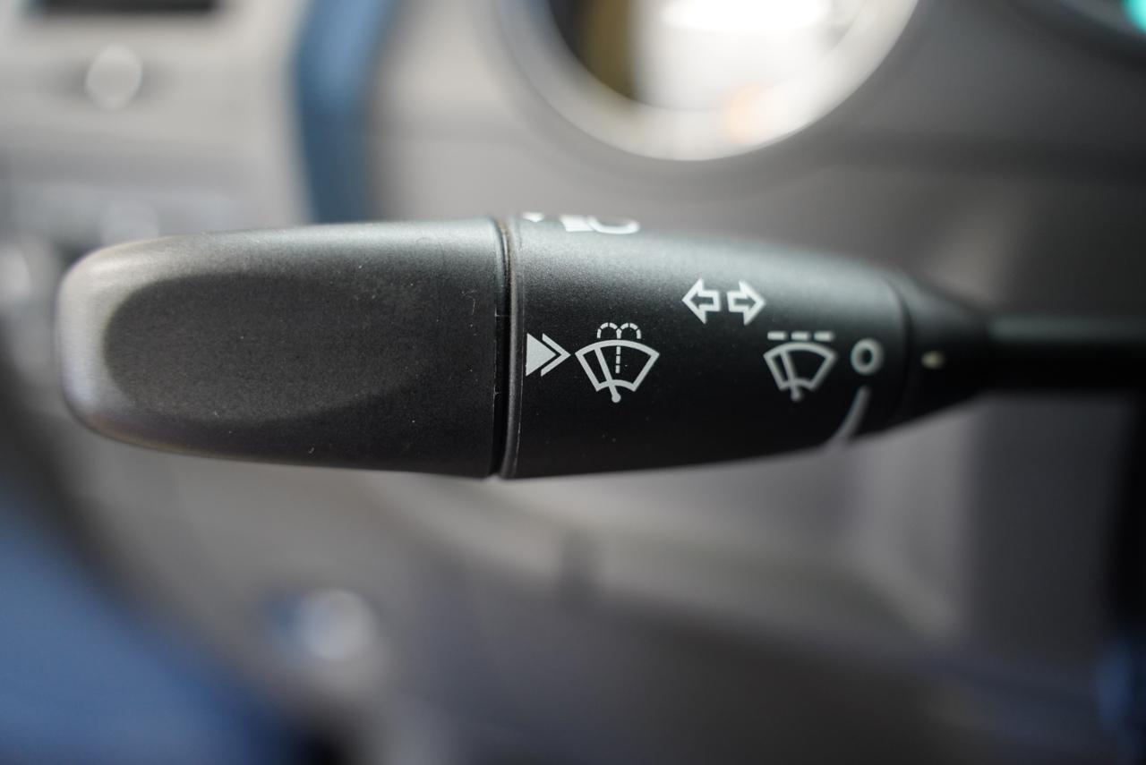 Dodge Challenger 2dr Cpe R/T 2010