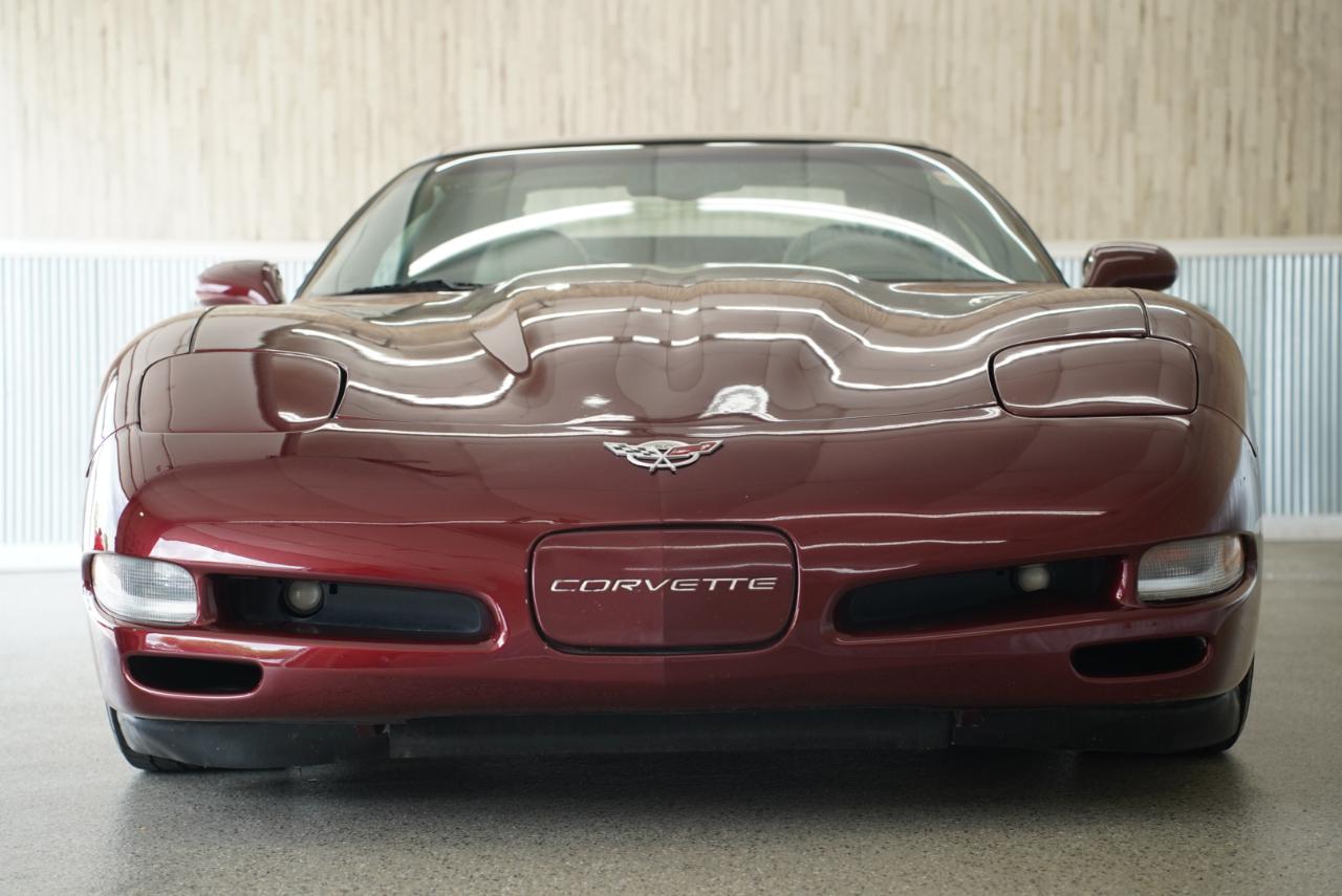 Chevrolet Corvette 2dr Convertible 2003