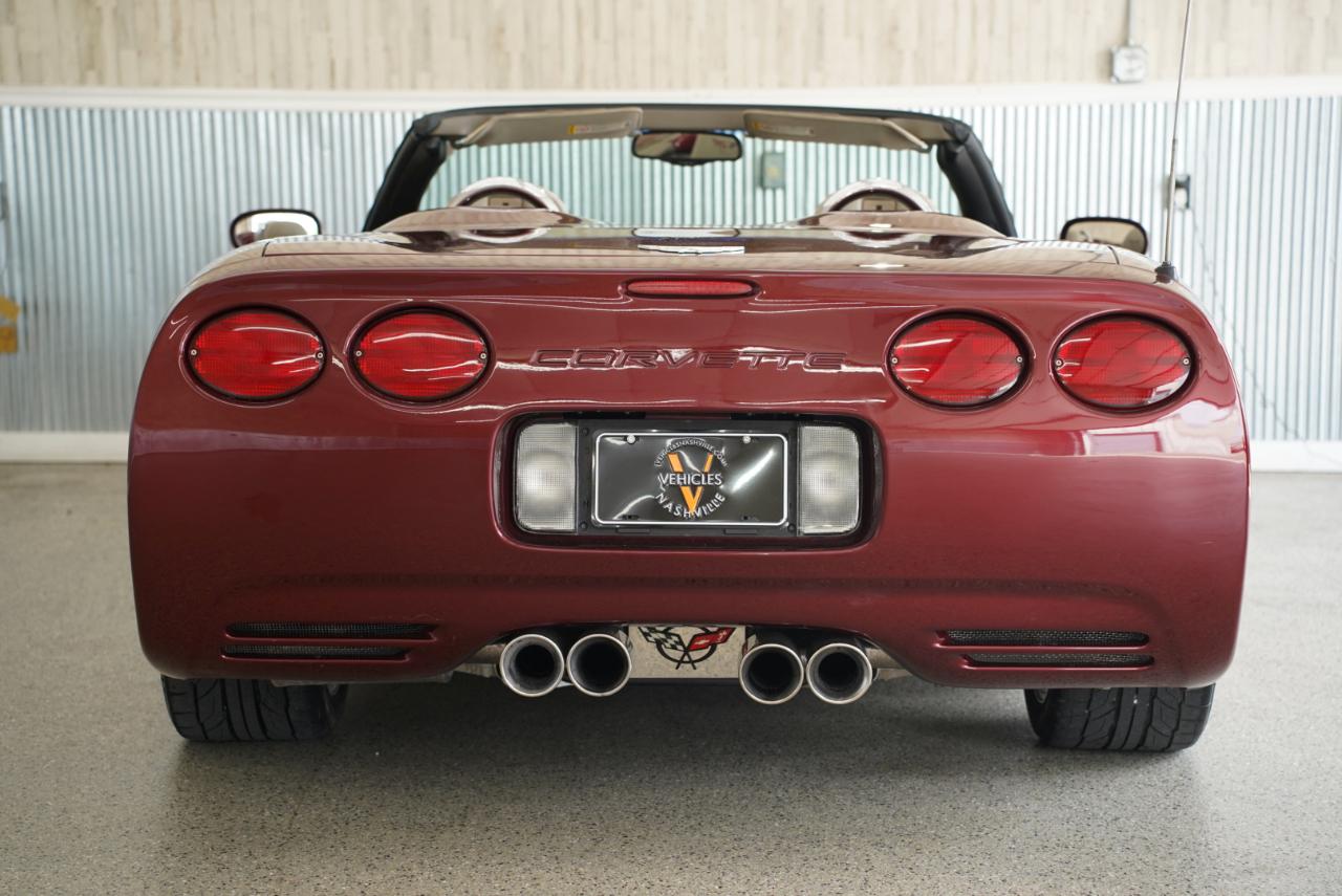 Chevrolet Corvette 2dr Convertible 2003