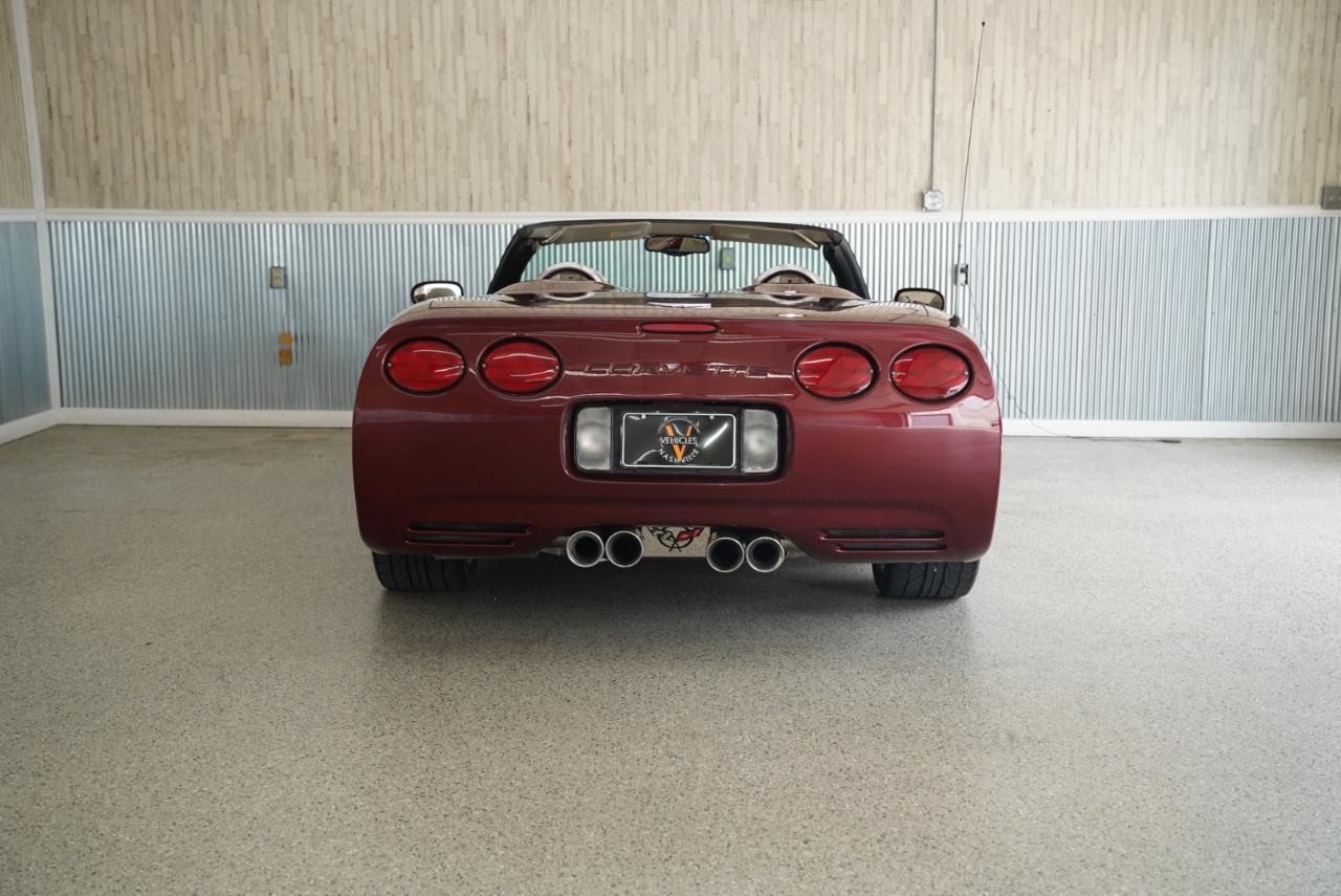 Chevrolet Corvette 2dr Convertible 2003