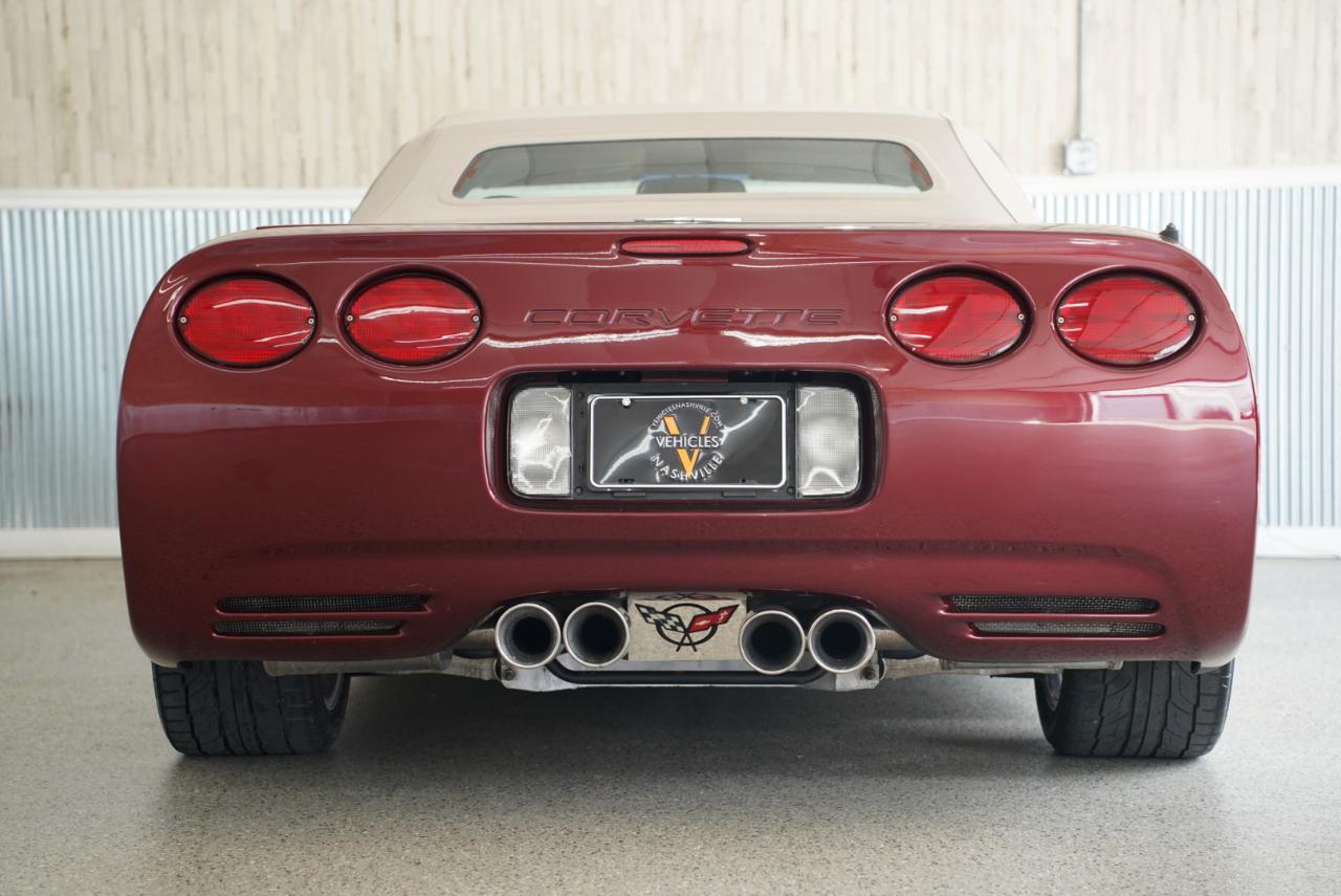 Chevrolet Corvette 2dr Convertible 2003