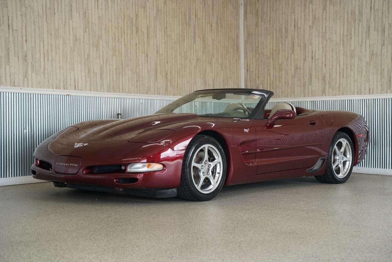 Chevrolet Corvette 2dr Convertible 2003