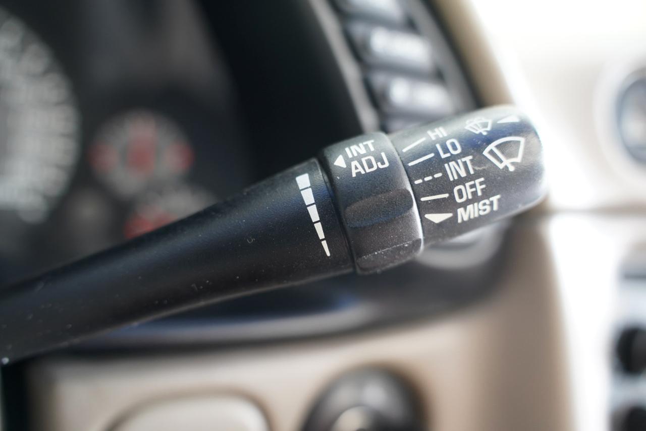 Chevrolet Corvette 2dr Convertible 2003