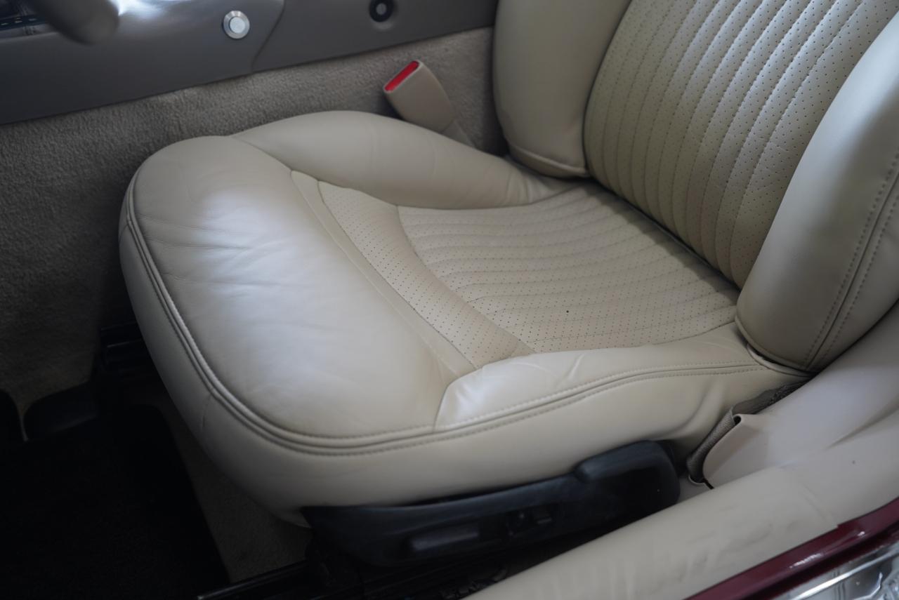 Chevrolet Corvette 2dr Convertible 2003