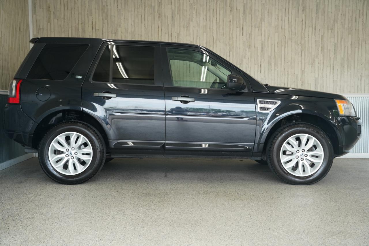 Land Rover LR2 AWD 4dr HSE 2012