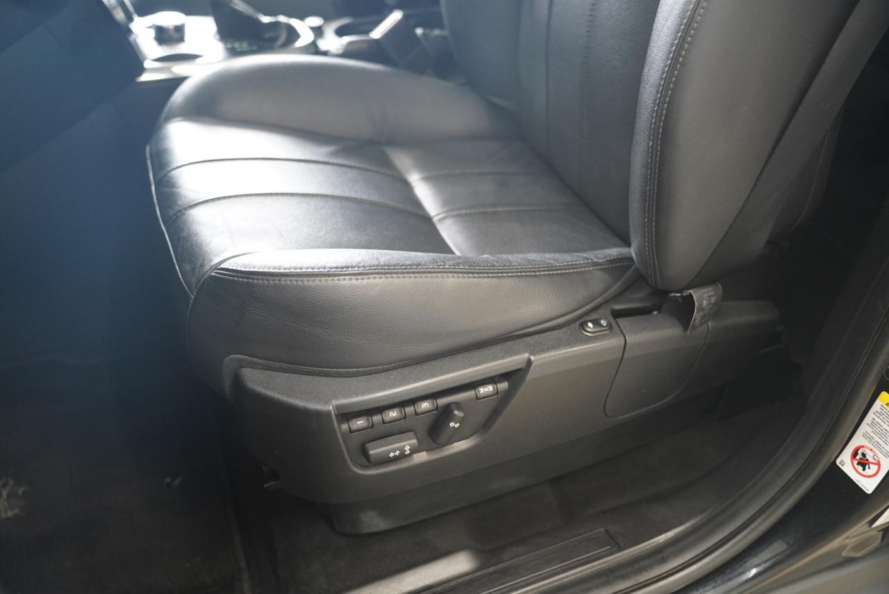 Land Rover LR2 AWD 4dr HSE 2012