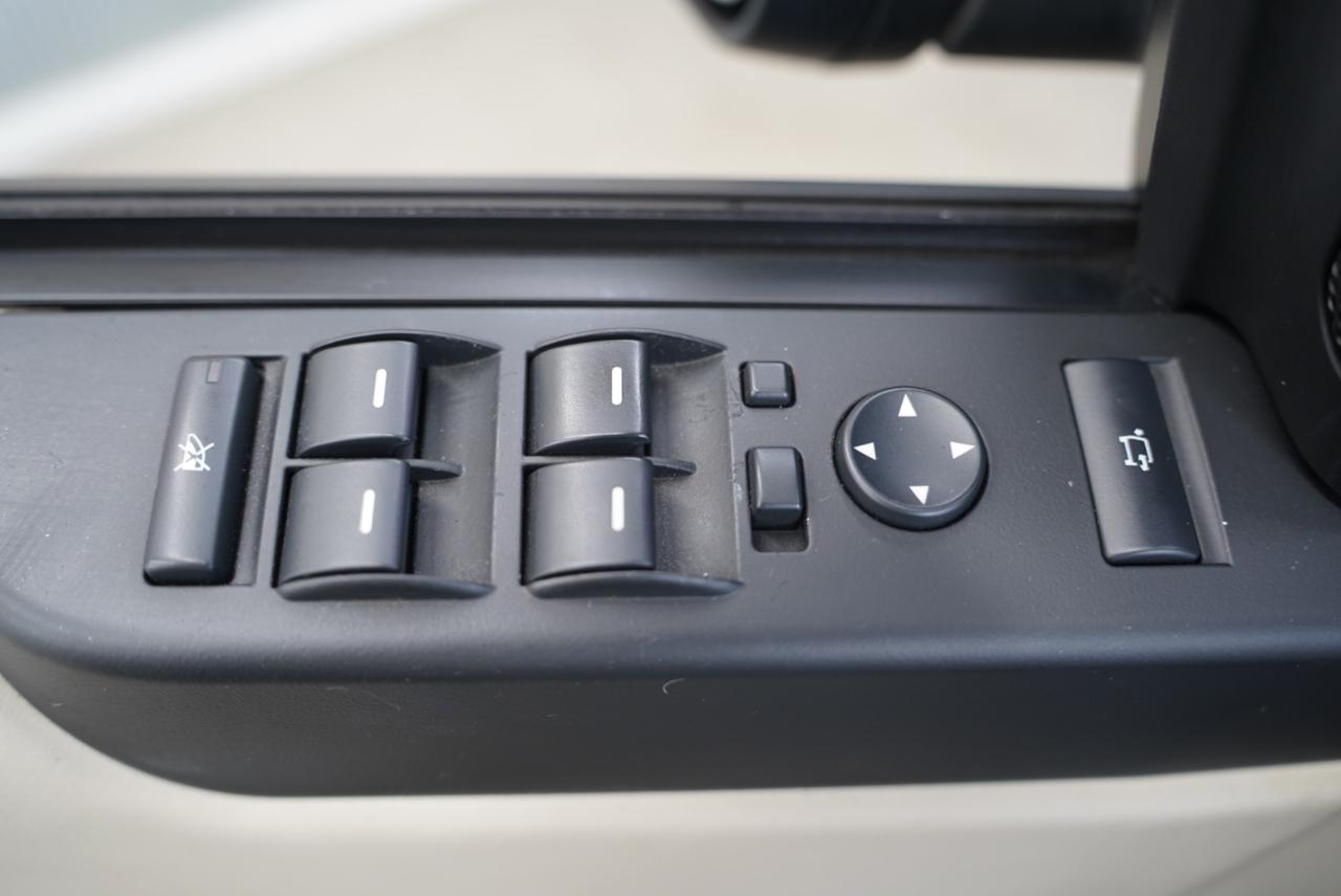 Land Rover Range Rover 4WD 4dr SC Autobiography 2011