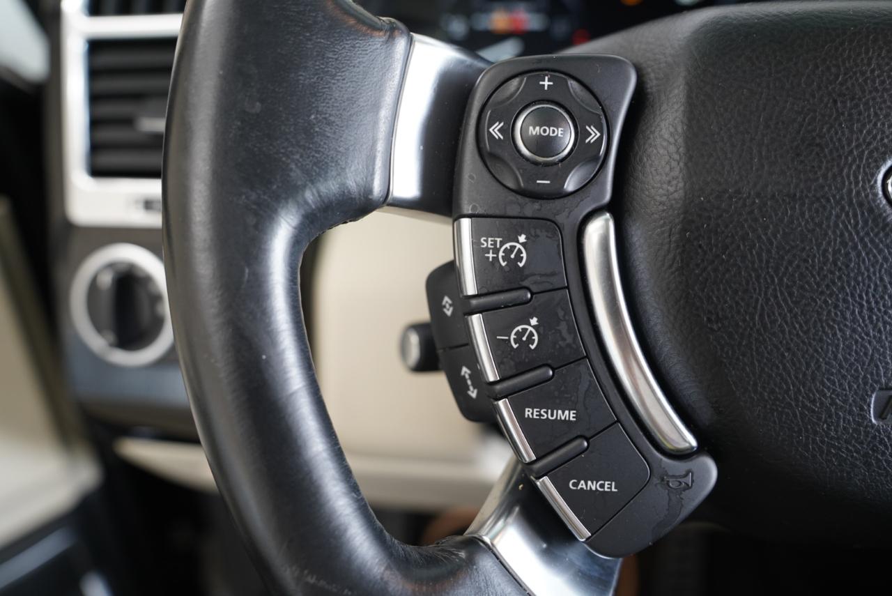 Land Rover Range Rover 4WD 4dr SC Autobiography 2011