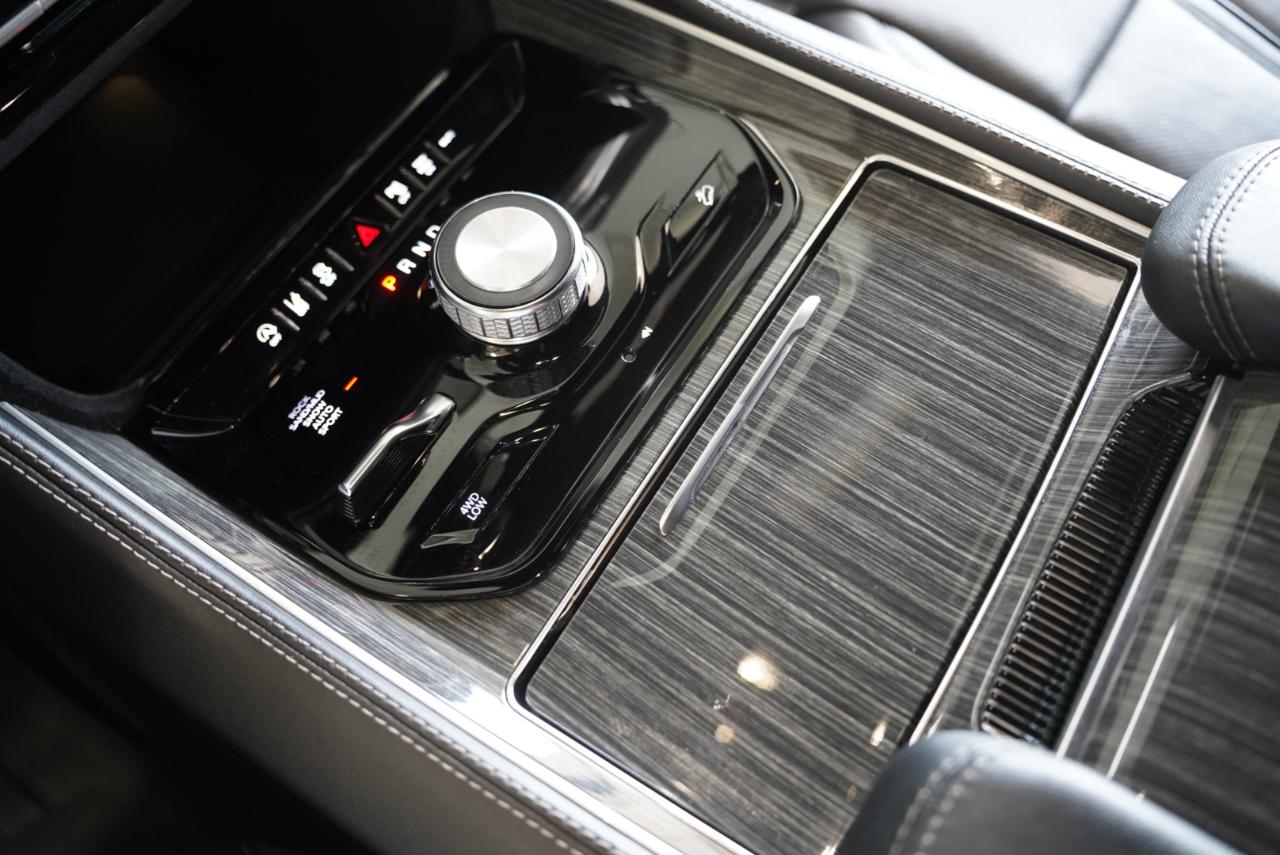 Jeep Wagoneer Series III 4x4 2022