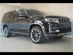 2022 Jeep Wagoneer 