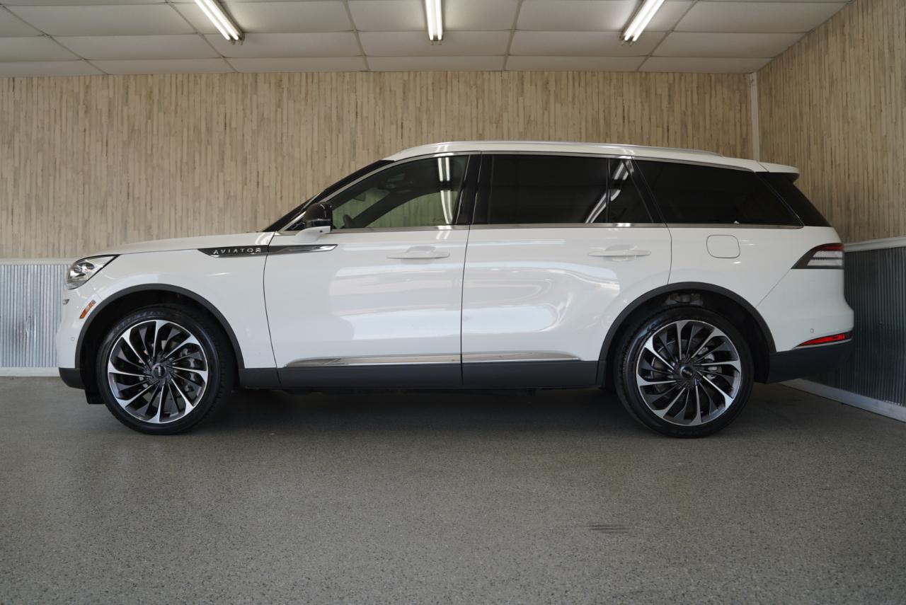 Lincoln Aviator Reserve AWD 2023