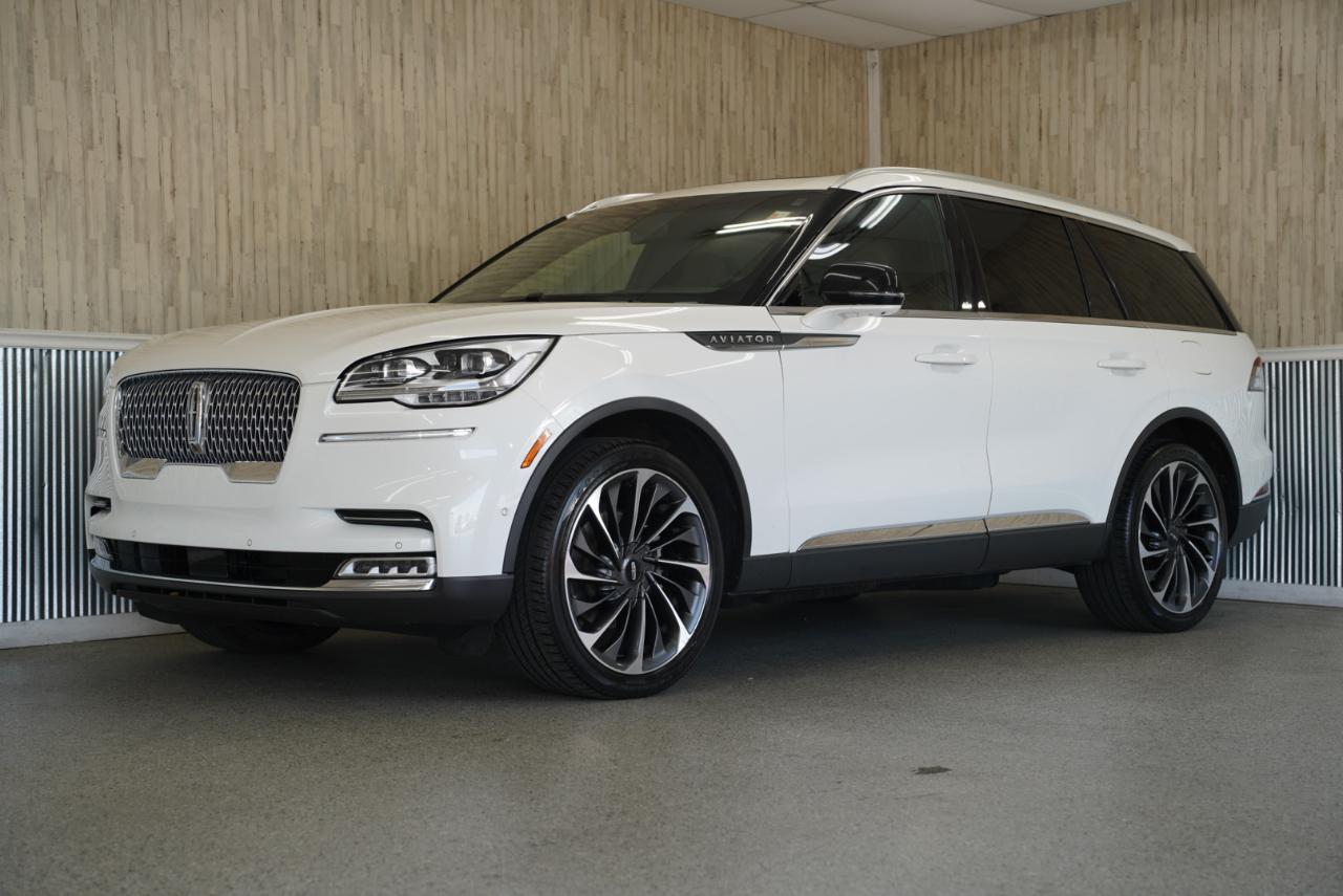 Lincoln Aviator Reserve AWD 2023