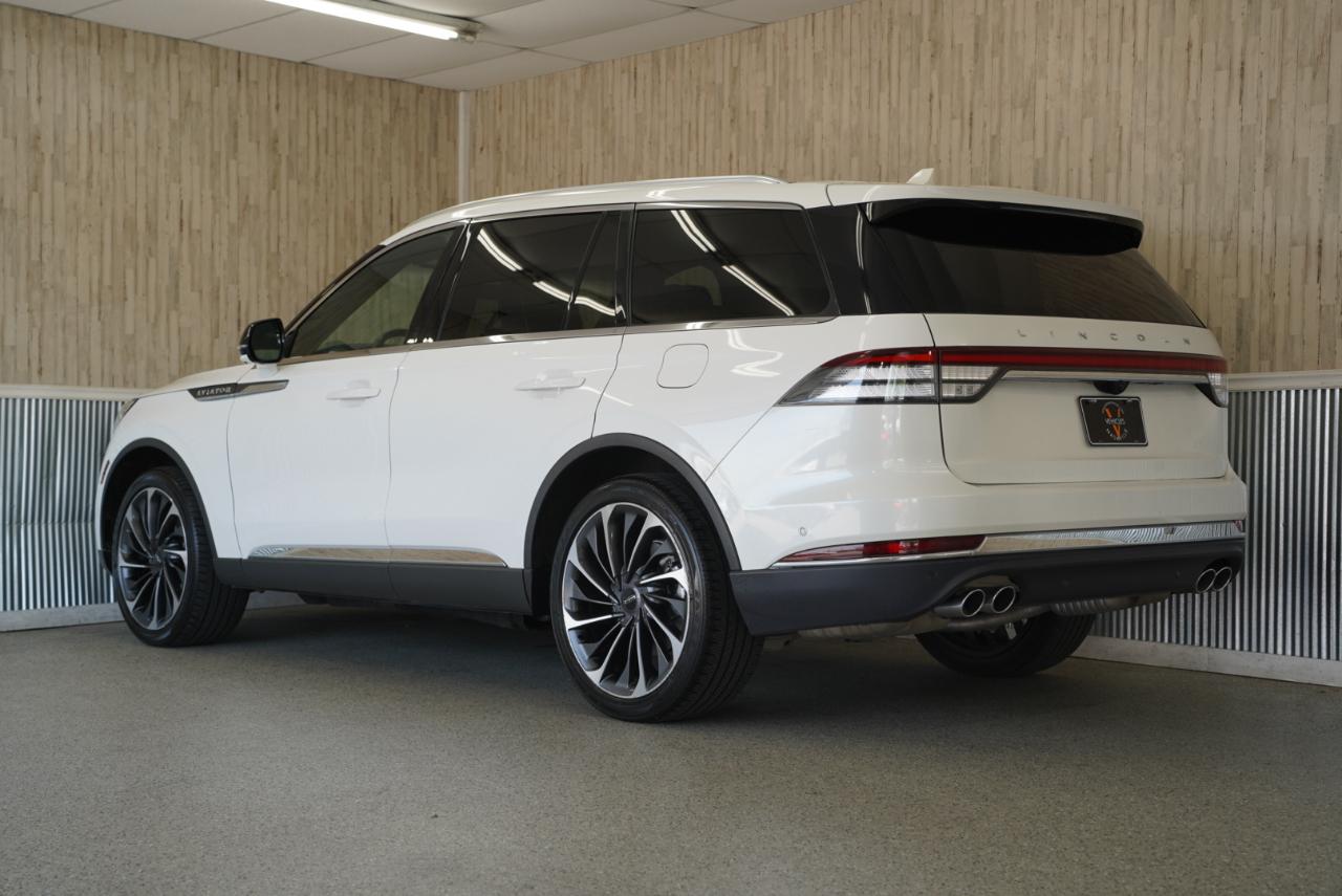 Lincoln Aviator Reserve AWD 2023