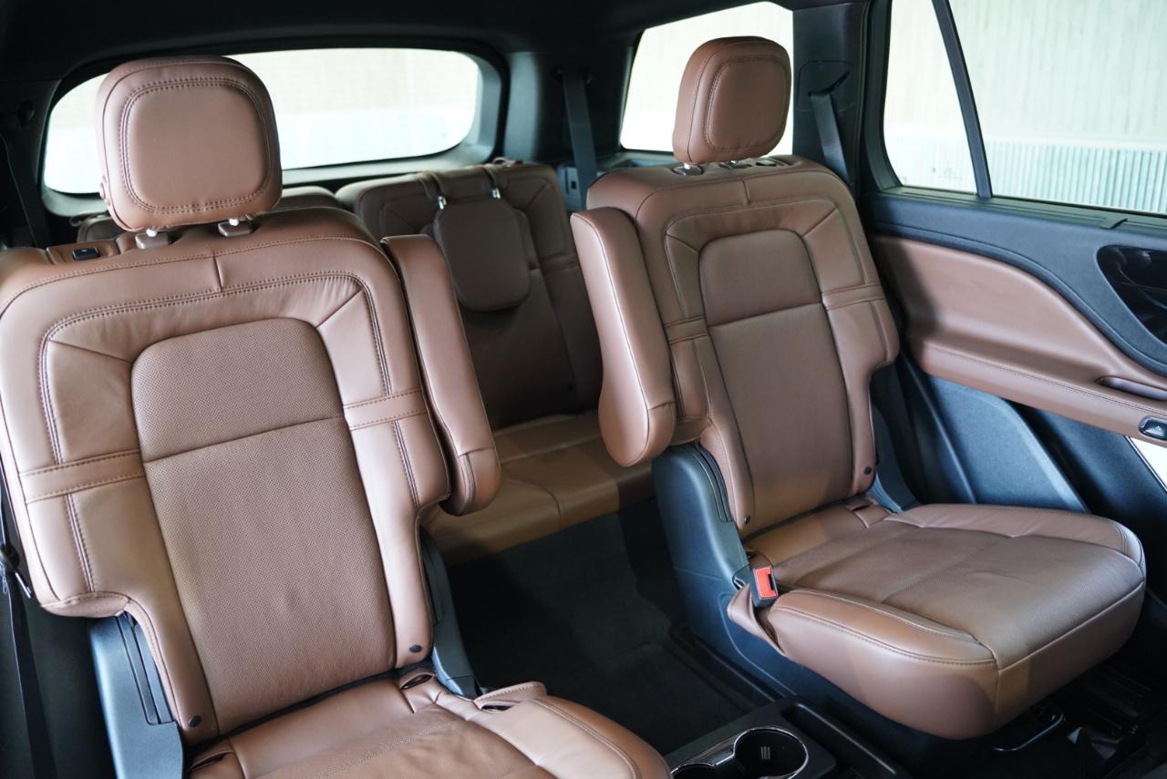 Lincoln Aviator Reserve AWD 2023