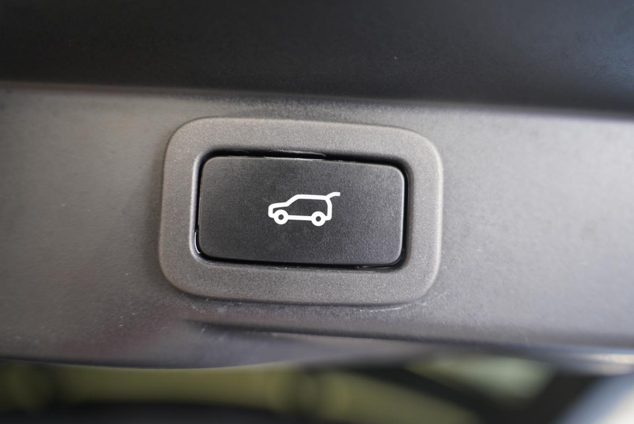 Land Rover Range Rover Sport Turbo i6 MHEV HST 2020