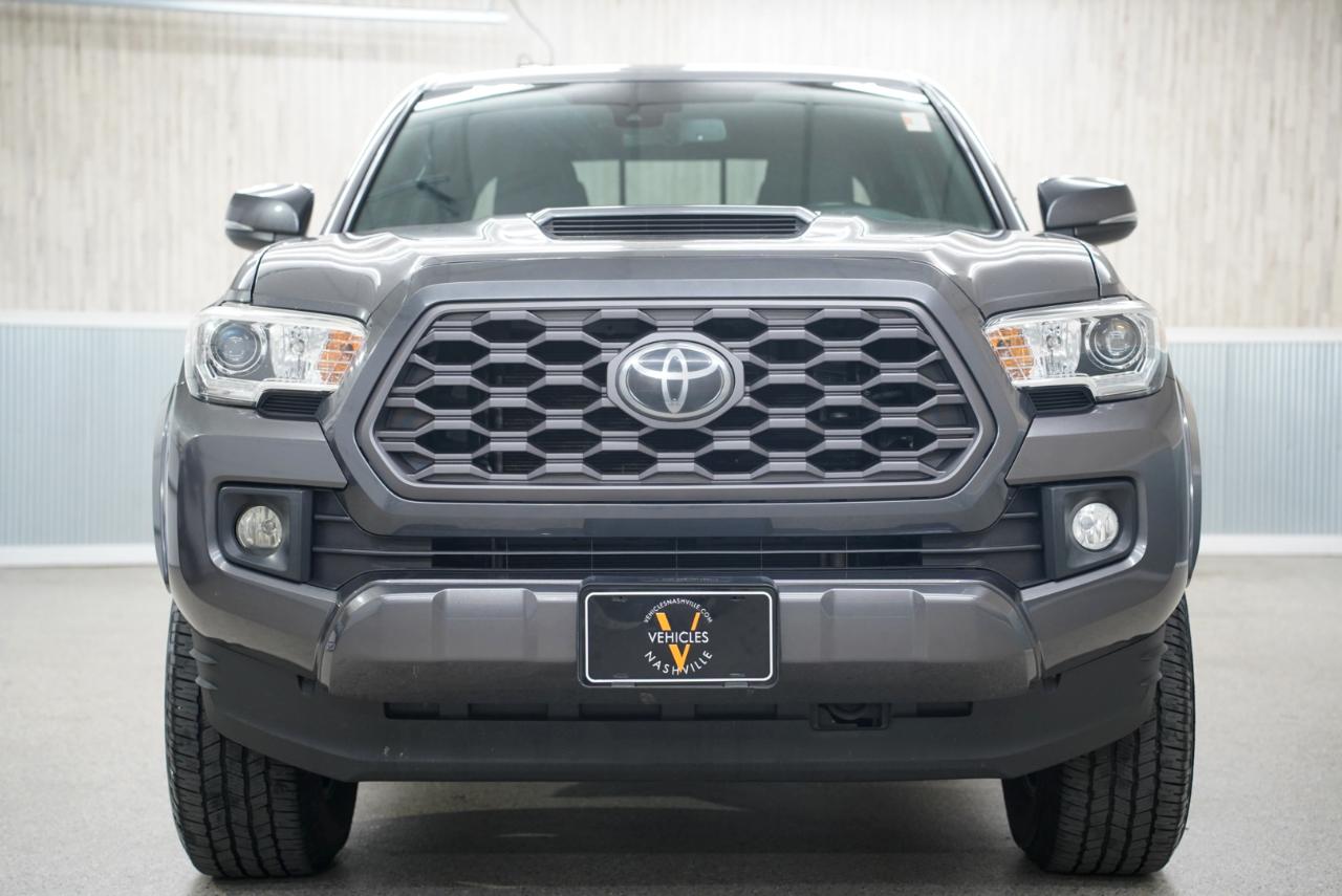 Toyota Tacoma  2018