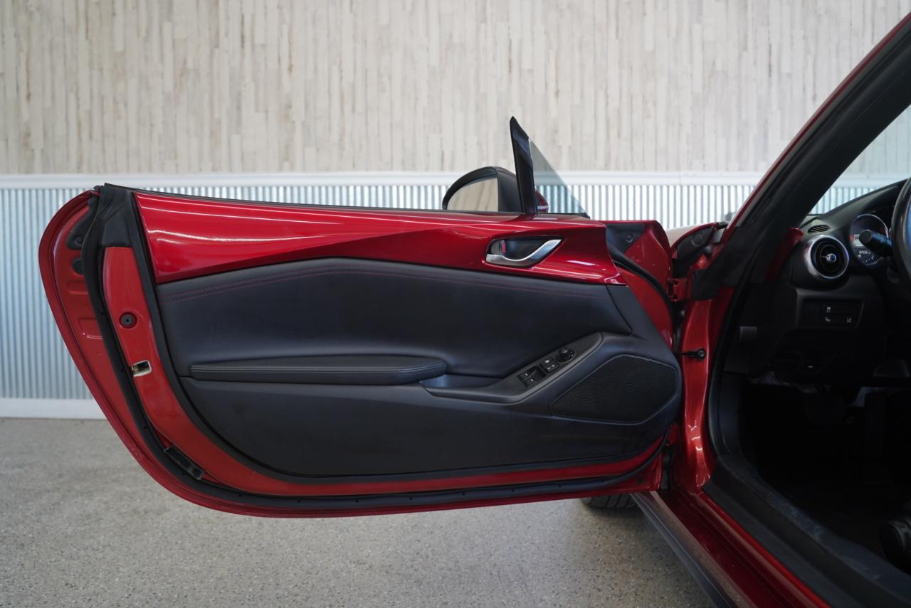 Mazda MX-5 Miata RF Grand Touring Auto 2018