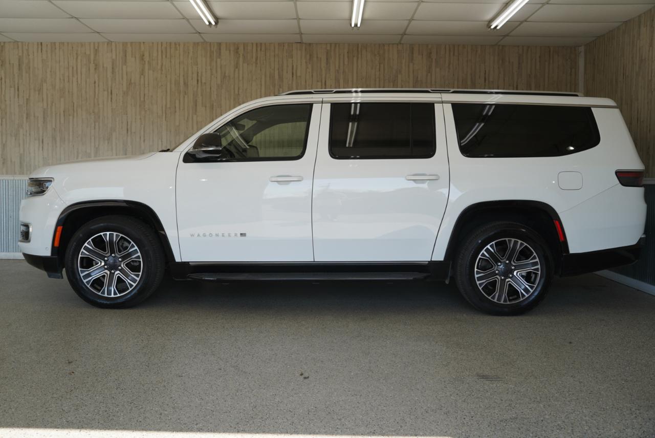 Jeep Wagoneer L  2024