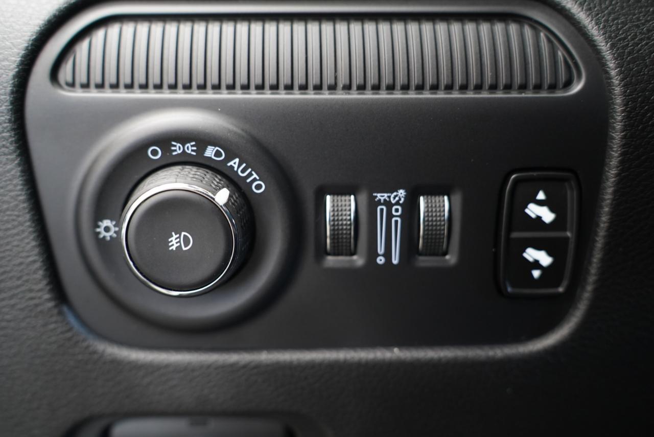 Jeep Wagoneer L  2024