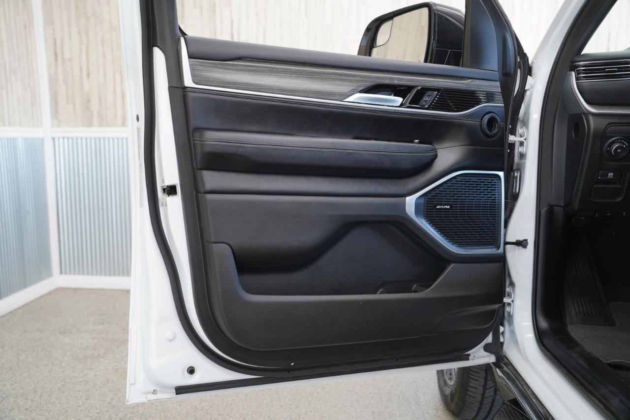 Jeep Wagoneer L  2024