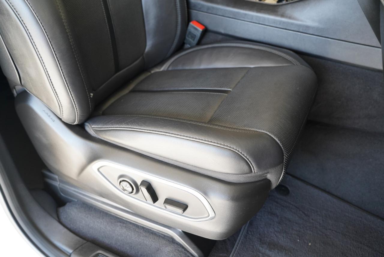 Jeep Wagoneer L  2024