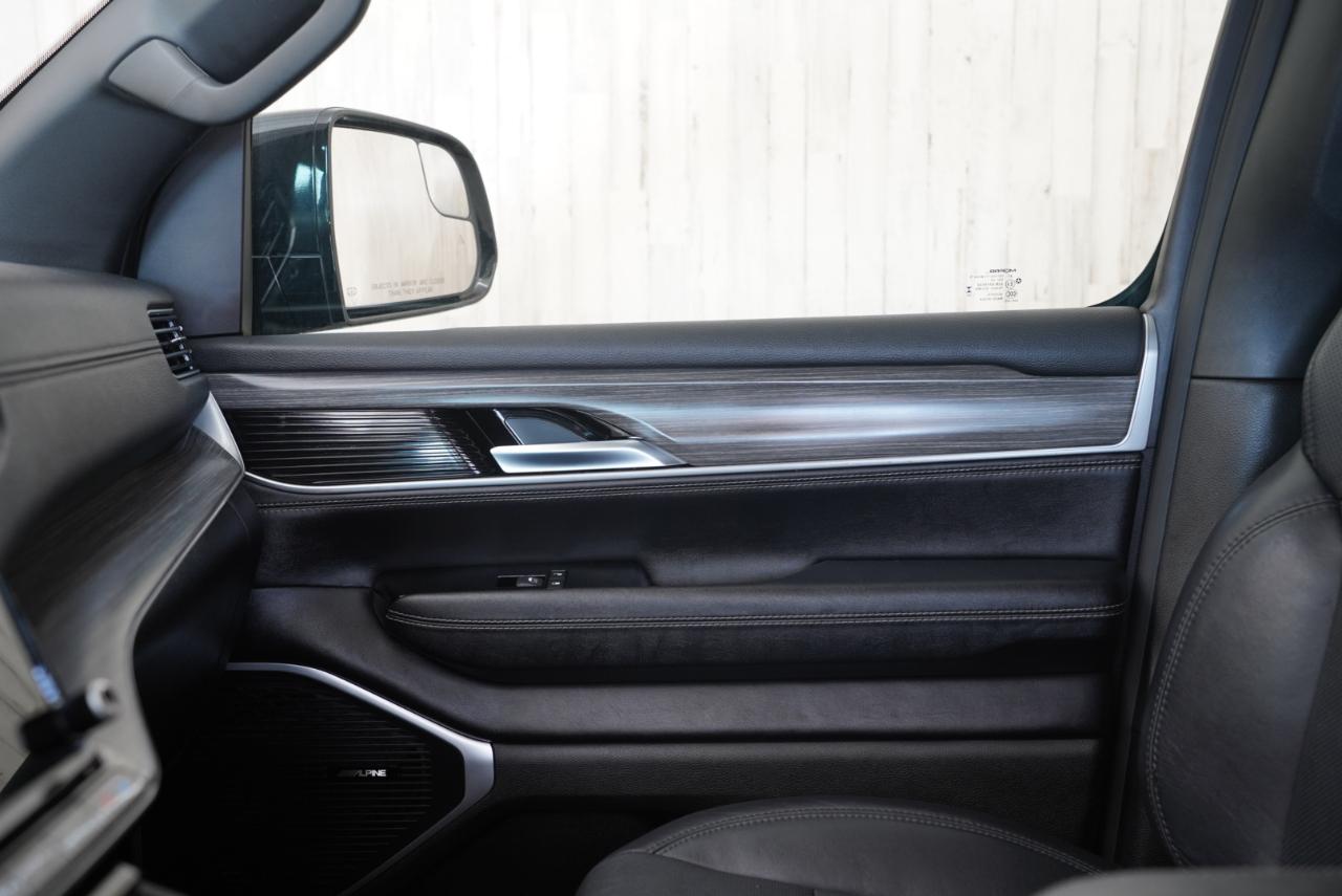 Jeep Wagoneer L  2024