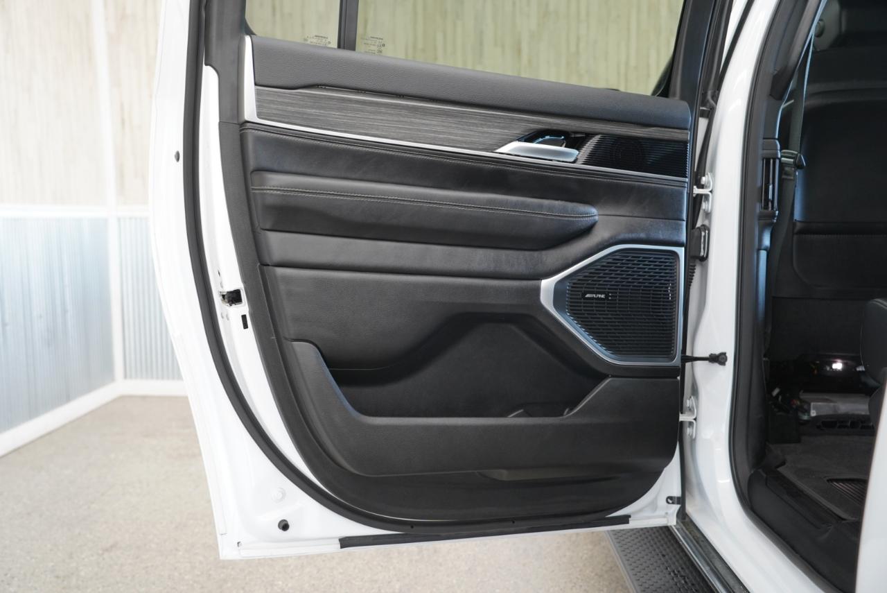 Jeep Wagoneer L  2024