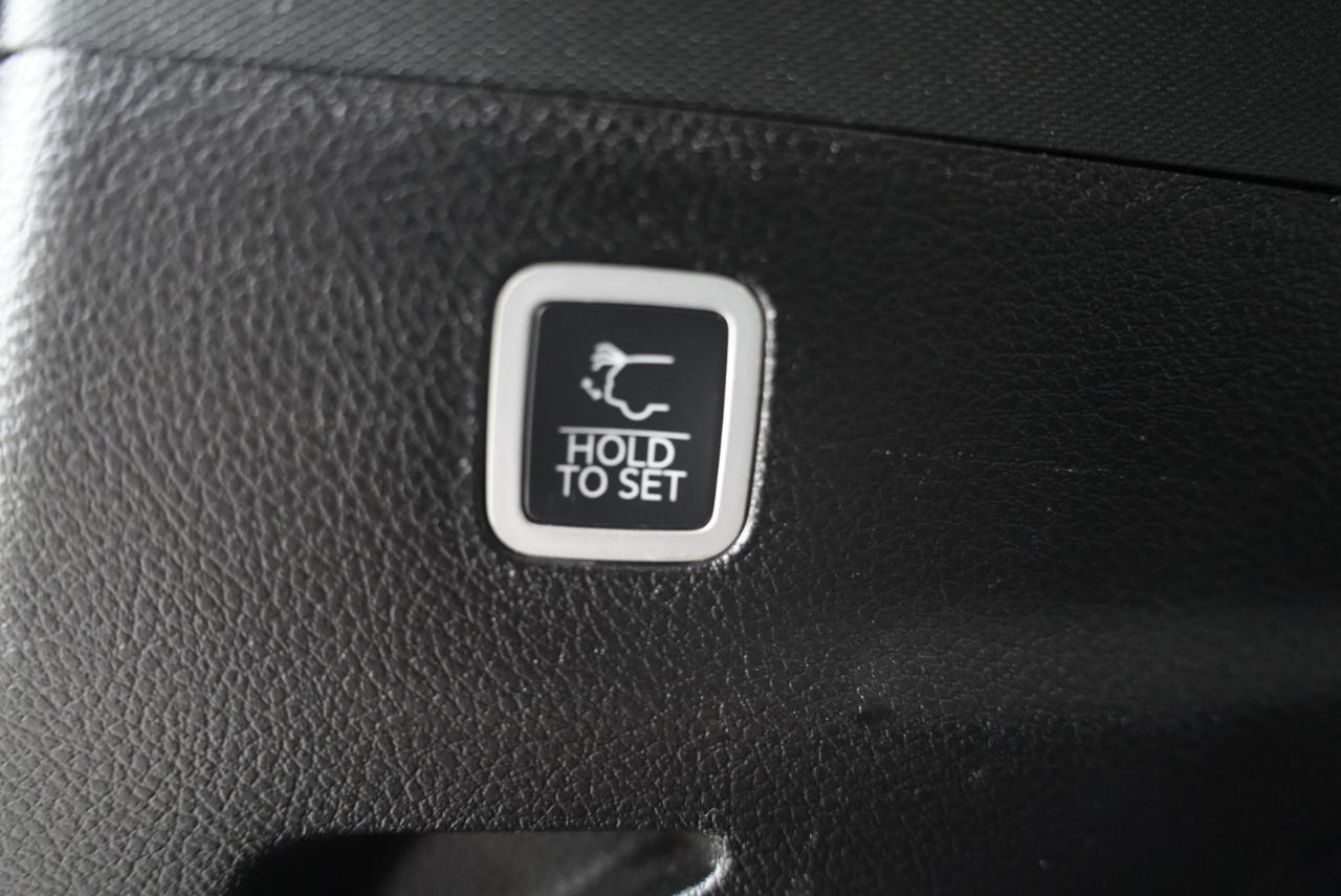 Jeep Wagoneer L  2024