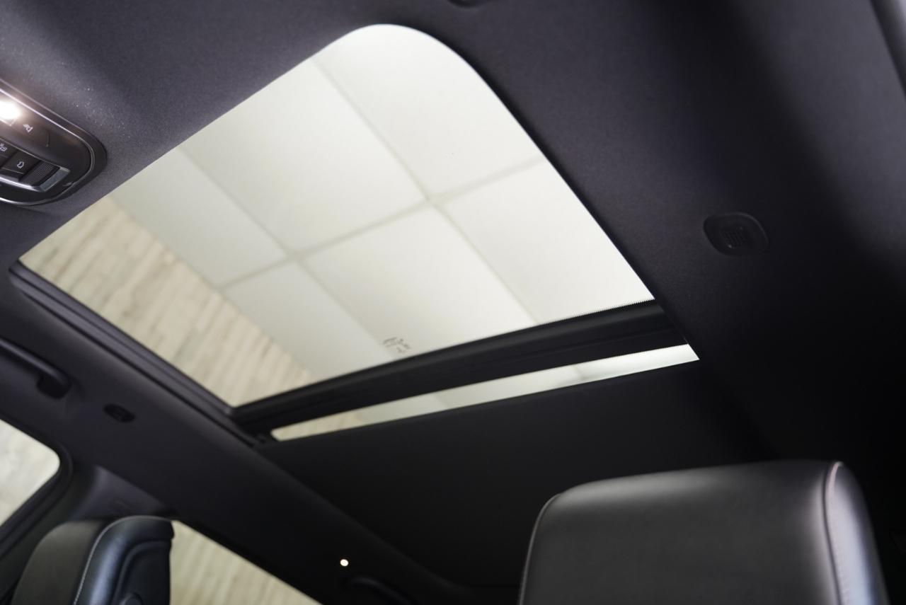 Jeep Wagoneer Series II 4x4 2022