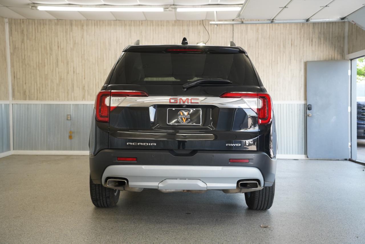 GMC Acadia AWD 4dr SLT 2023