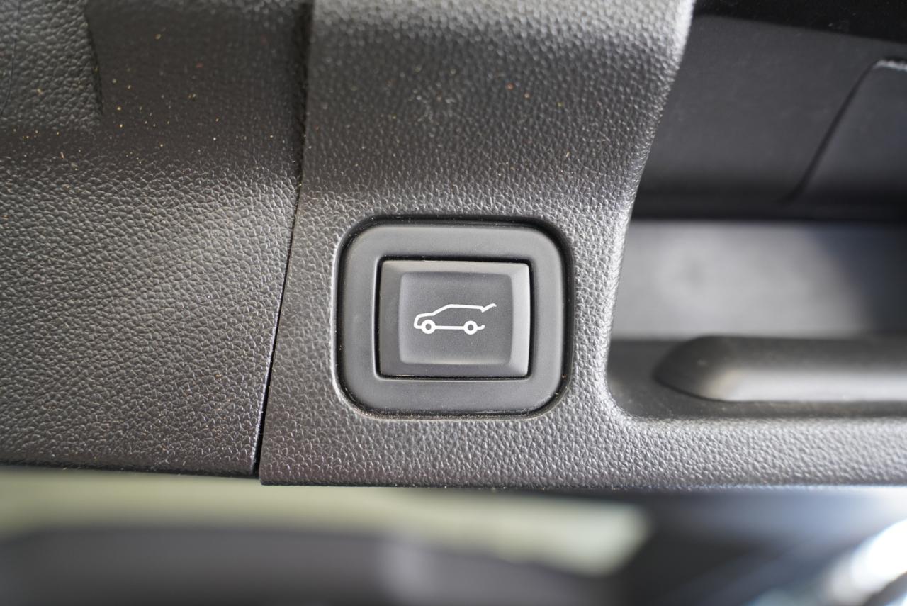 GMC Acadia AWD 4dr SLT 2023