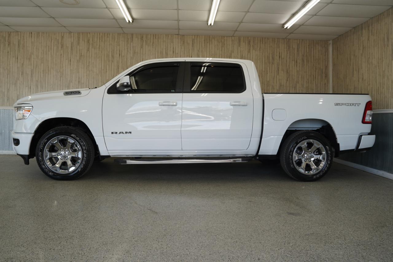 RAM 1500 Big Horn 4x4 Crew Cab 5'7" Box 2023