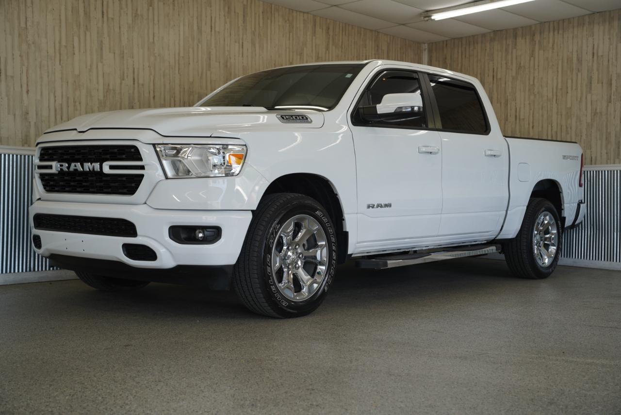 RAM 1500 Big Horn 4x4 Crew Cab 5'7" Box 2023