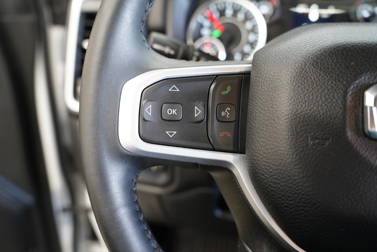 RAM 1500 Big Horn 4x4 Crew Cab 5'7" Box 2023