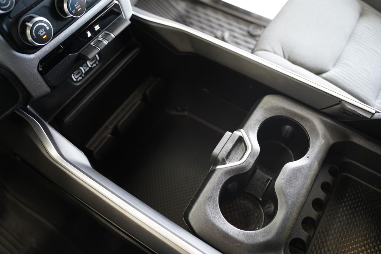 RAM 1500 Big Horn 4x4 Crew Cab 5'7" Box 2023