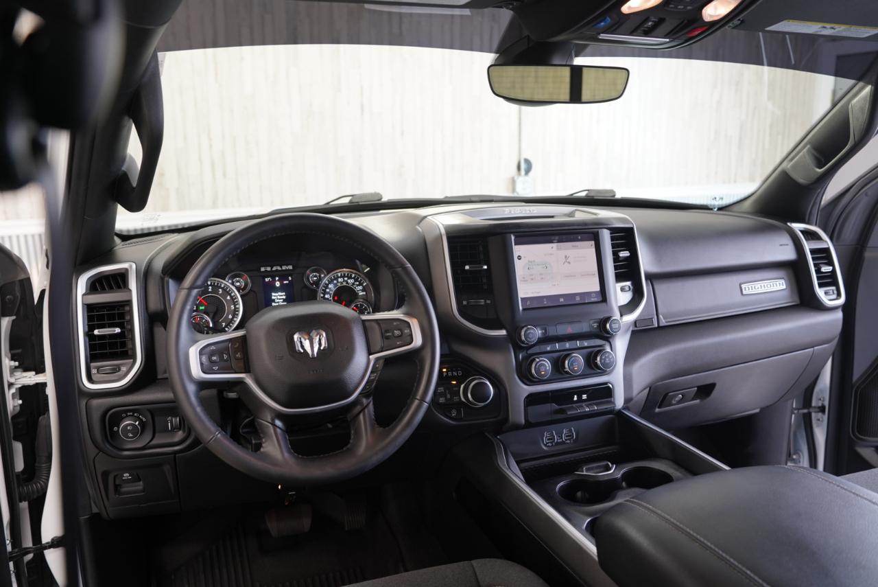 RAM 1500 Big Horn 4x4 Crew Cab 5'7" Box 2023