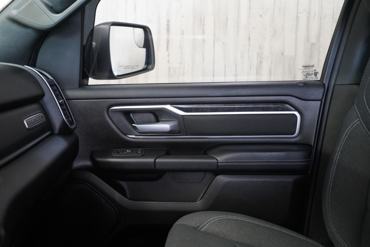 RAM 1500 Big Horn 4x4 Crew Cab 5'7" Box 2023