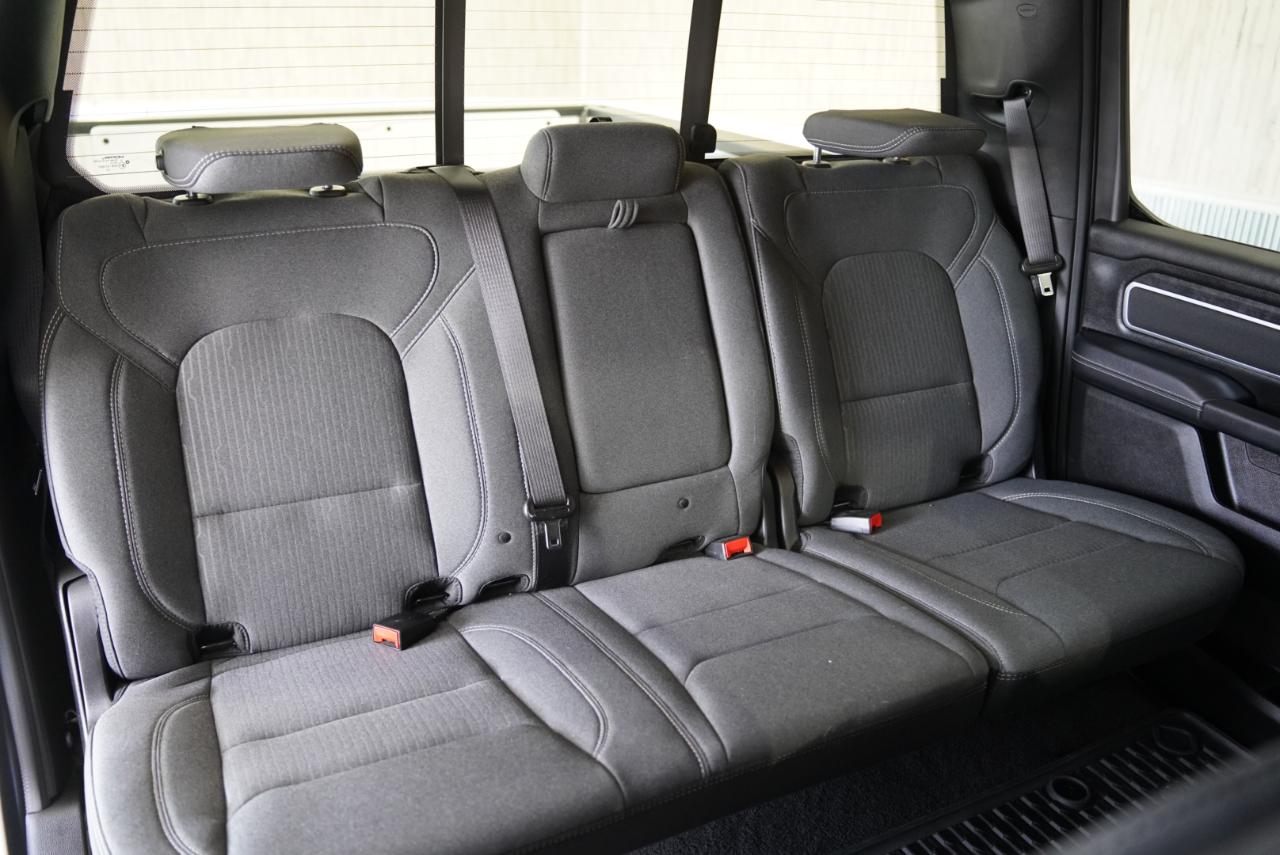 RAM 1500 Big Horn 4x4 Crew Cab 5'7" Box 2023