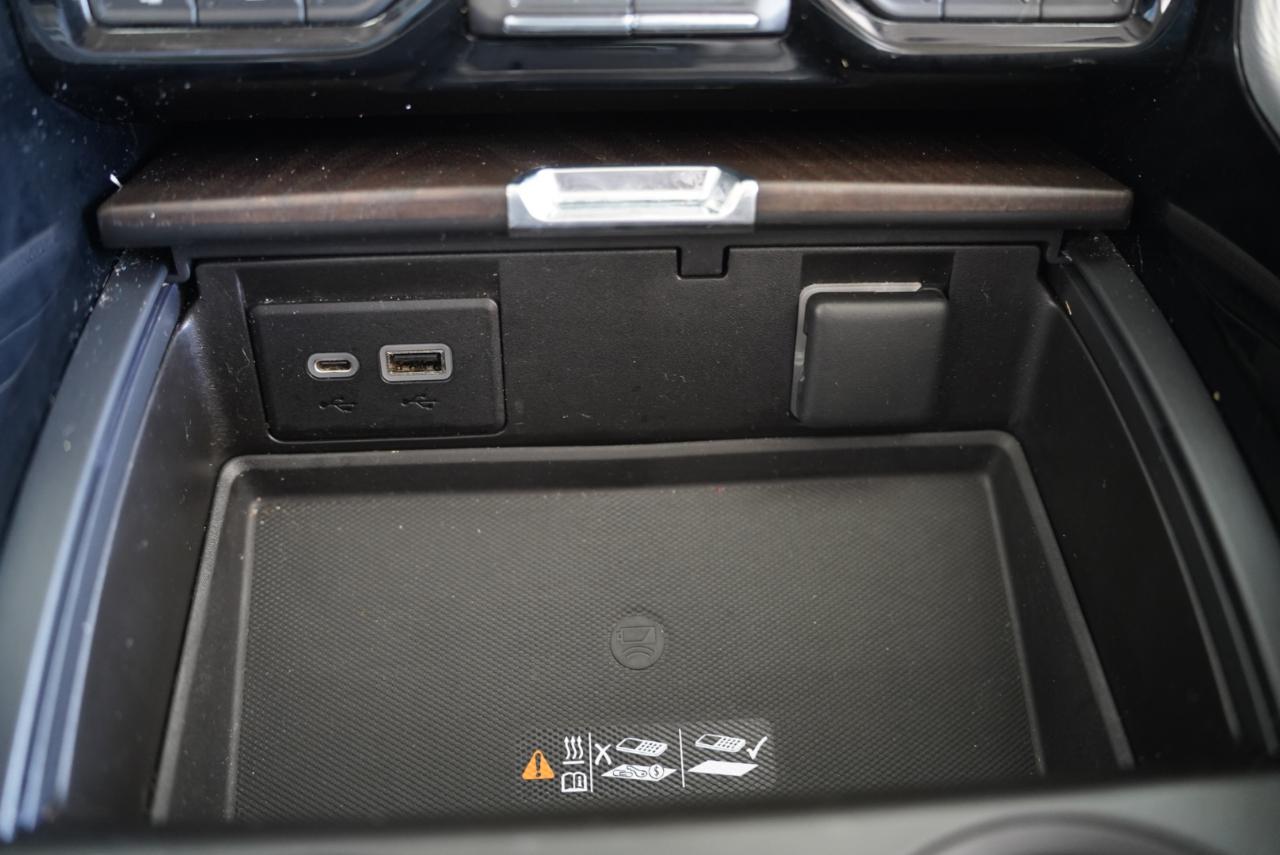 GMC Yukon 4WD 4dr Denali 2021