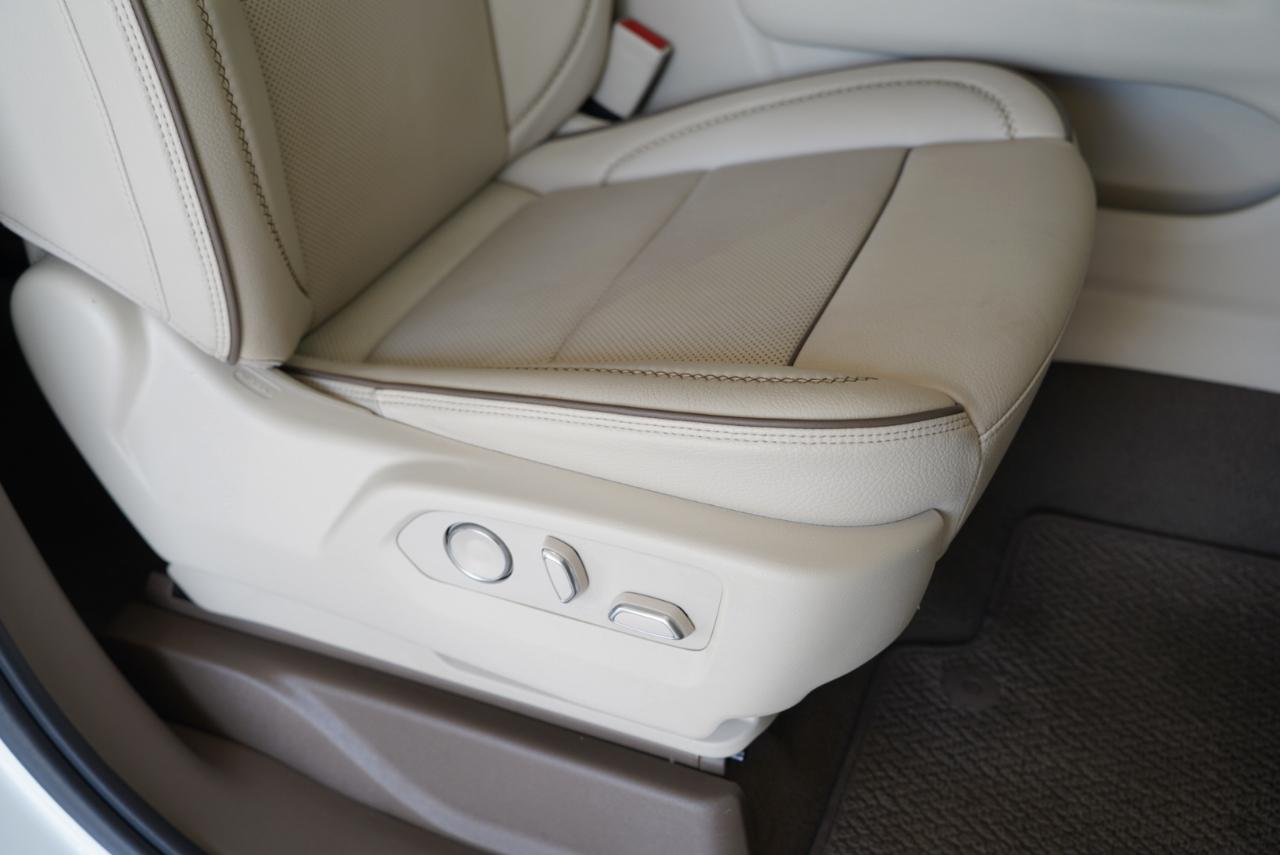 GMC Yukon 4WD 4dr Denali 2021