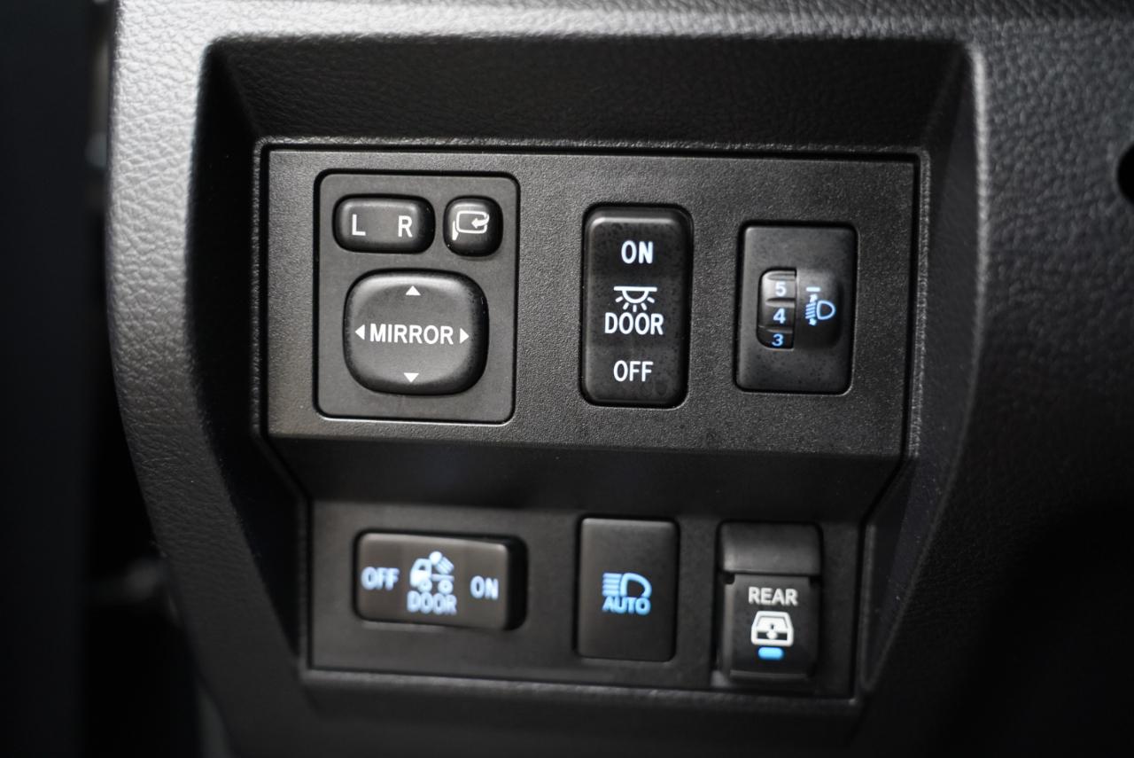 Toyota Tundra 4WD  2020