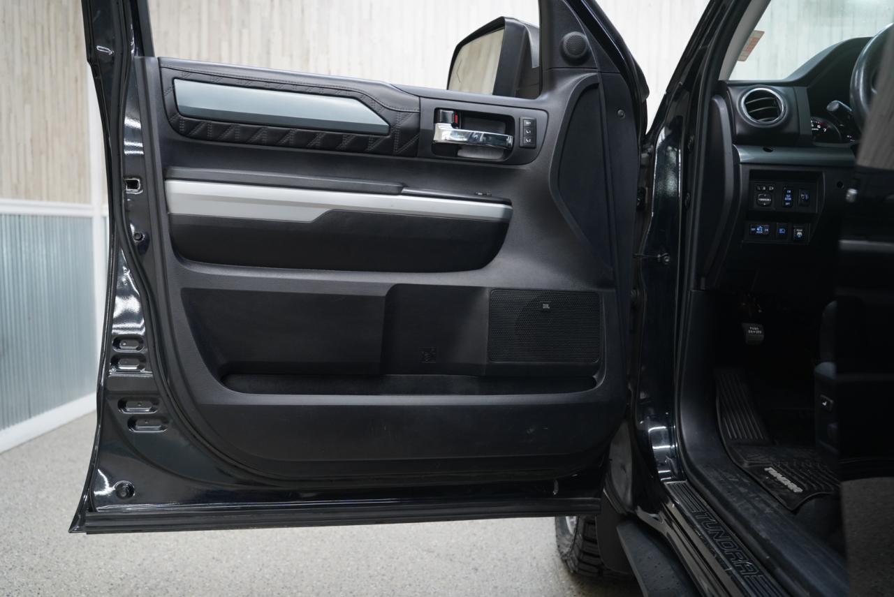 Toyota Tundra 4WD  2020