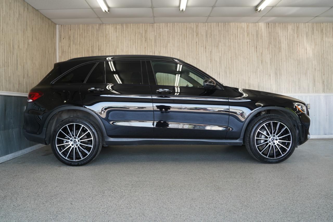 Mercedes-Benz GLC GLC 300 SUV 2022