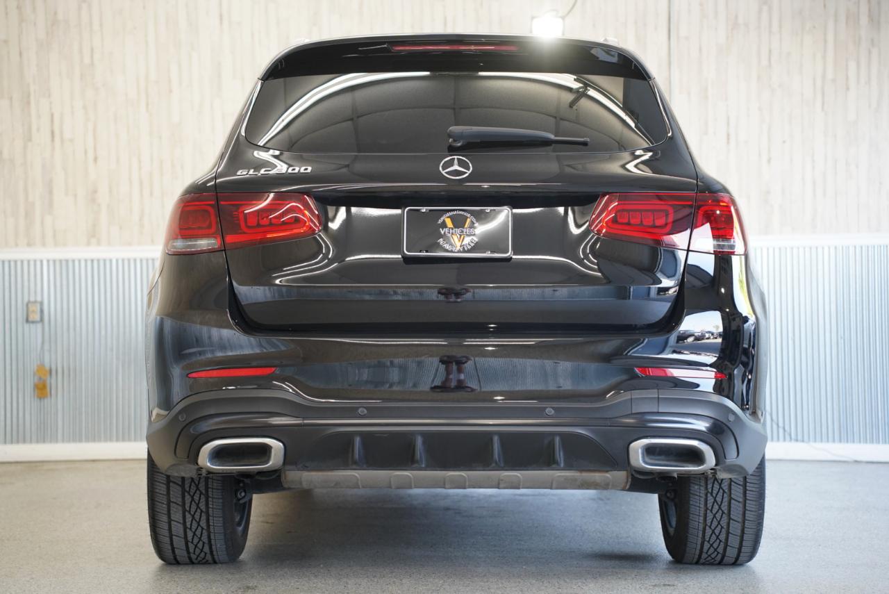 Mercedes-Benz GLC GLC 300 SUV 2022