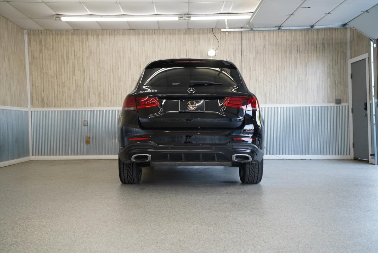 Mercedes-Benz GLC GLC 300 SUV 2022